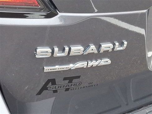 Certified 2022 Subaru Outback Limited XT image 31