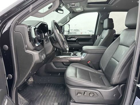 Certified 2024 Chevrolet Silverado 2500 LTZ w/ LTZ Convenience Package image 20