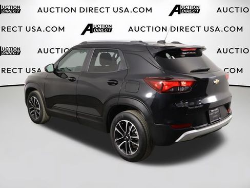 Used 2024 Chevrolet TrailBlazer LT FWD image 36