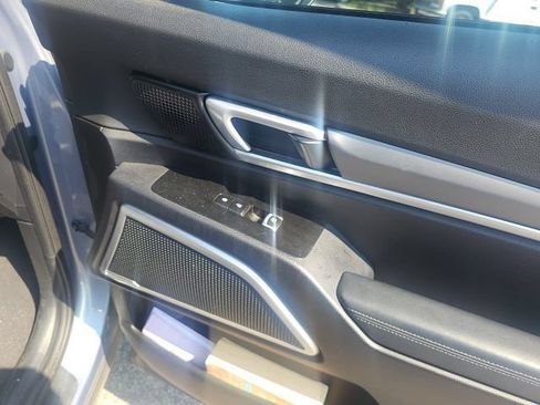 Used 2021 Kia Telluride S FWD image 30