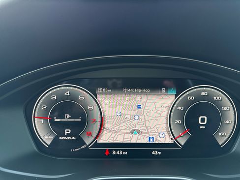 Used 2023 Audi A4 2.0T Premium Plus w/ Premium Plus Package image 42