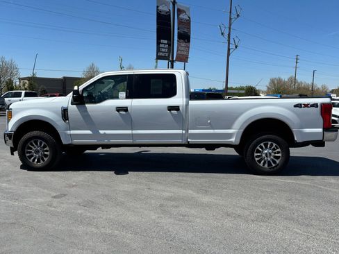 Used 2017 Ford F350 XLT w/ XLT Value Package AWD/4WD image 8