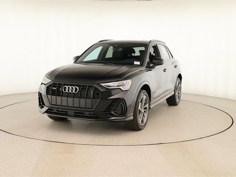 New 2025 Audi Q3 2.0T Premium image 12