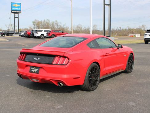 Used 2017 Ford Mustang GT image 9