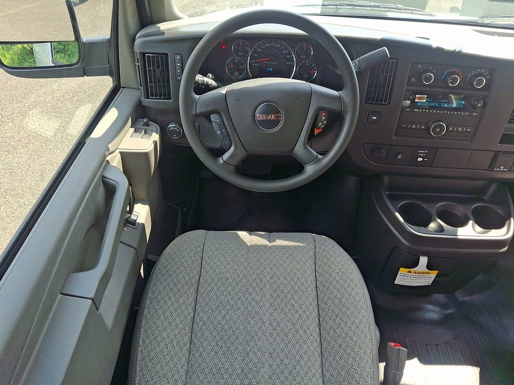 Used 2026 GMC Savana 2500 w/ Driver Convenience Package RWD image 7