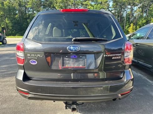 Used 2015 Subaru Forester 2.5i Premium w/ All-Weather Package AWD/4WD image 6