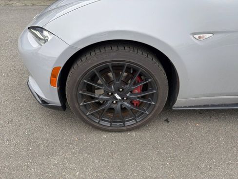 Used 2024 MAZDA MX-5 Miata RF Club image 27