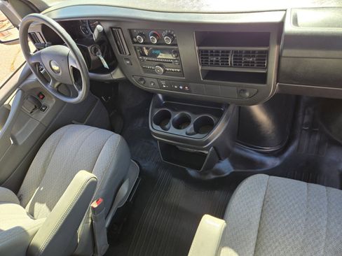 Used 2013 Chevrolet Express 2500 LS w/ Power Package image 12