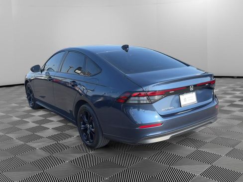 Used 2025 Honda Accord SE image 5