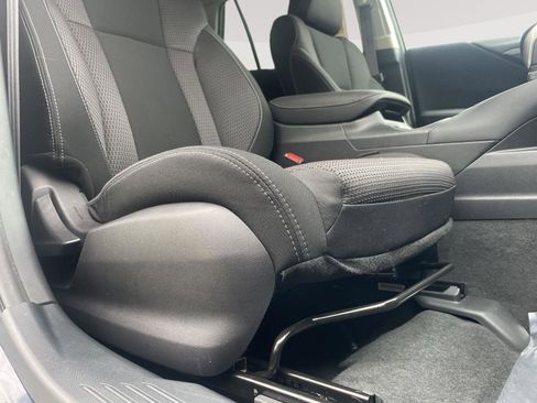 Certified 2024 Subaru Outback Premium AWD/4WD image 5