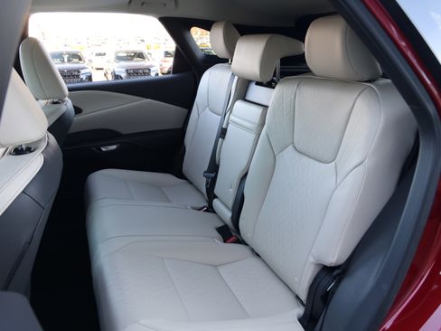 Certified 2023 Lexus RX 350 Premium Plus w/ Accessory Package (Z1) image 35