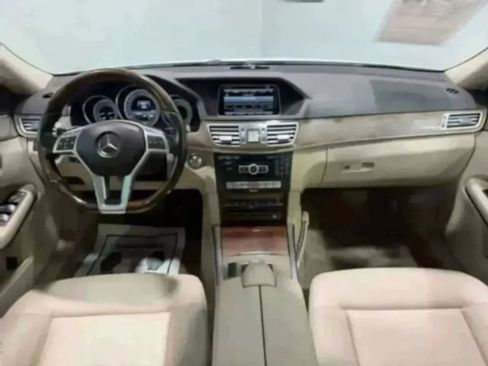 Used 2014 Mercedes-Benz E 350 4MATIC Wagon w/ Premium 1 Package image 44
