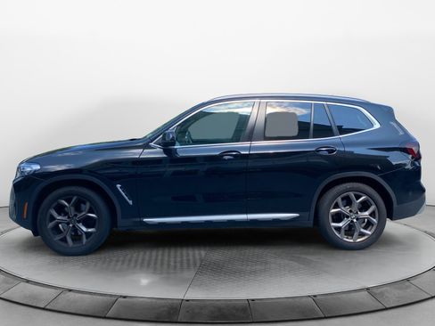Used 2024 BMW X3 xDrive30i w/ Premium Package AWD/4WD image 4