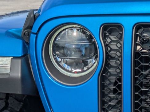 Used 2023 Jeep Gladiator Mojave w/ LED Lighting Group image 10