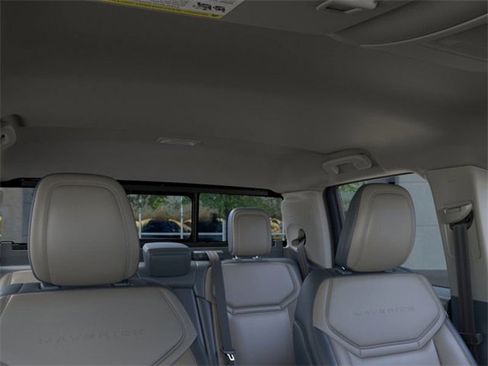 New 2026 Ford Maverick Lariat image 12