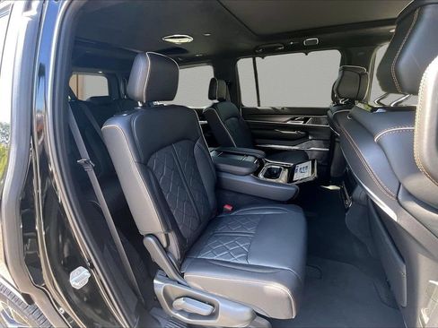 New 2026 Jeep Grand Wagoneer Summit AWD/4WD image 23