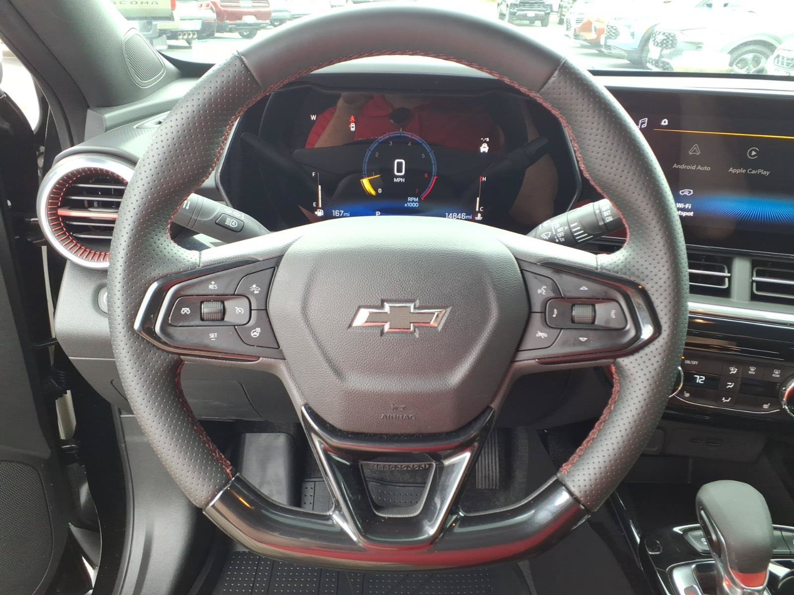 Used 2024 Chevrolet Trax RS w/ Driver Confidence Package FWD image 18