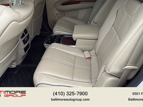 Used 2017 Acura MDX SH-AWD w/ Advance Package image 29