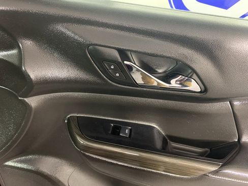 Used 2017 GMC Acadia SLT image 42