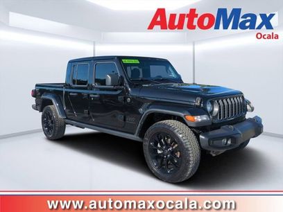 Used 2025 Jeep Gladiator Sport