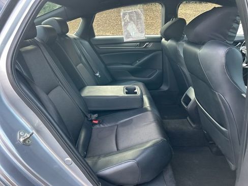 Used 2018 Honda Accord Sport image 31