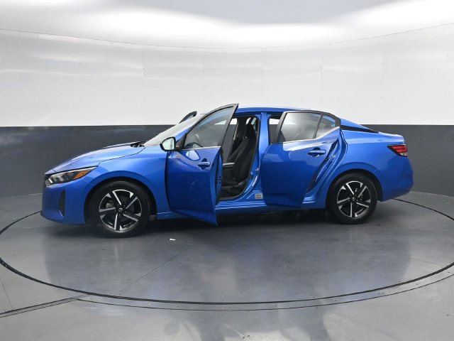 Used 2024 Nissan Sentra SV FWD image 39