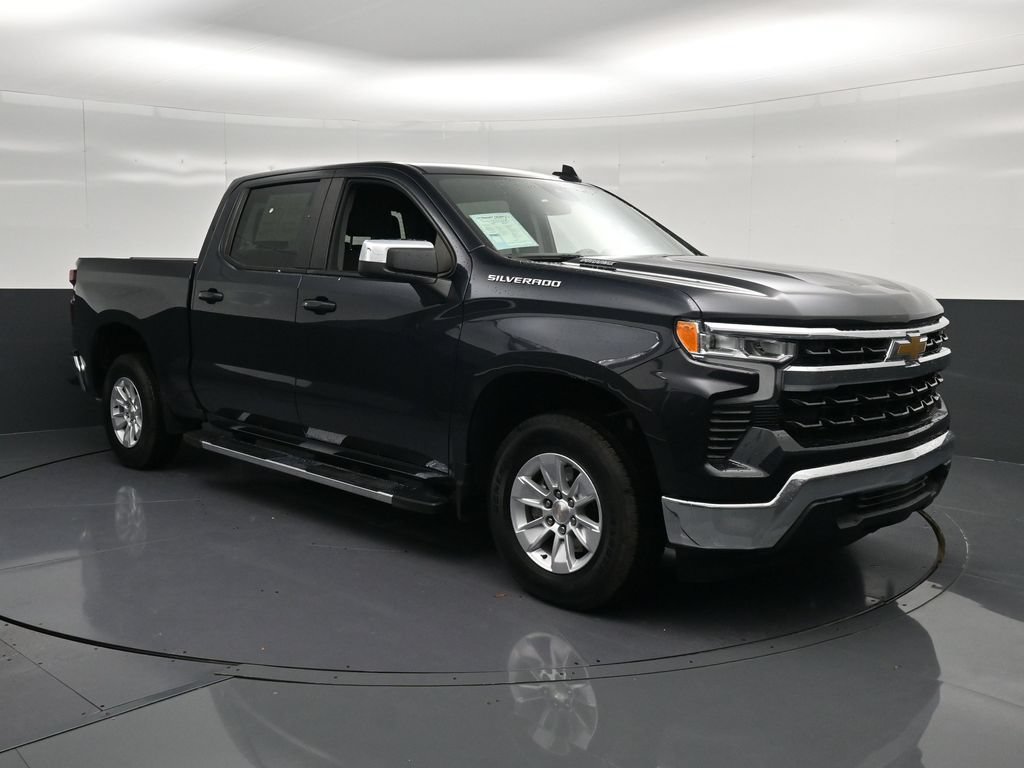 Used 2024 Chevrolet Silverado 1500 LT RWD image 5