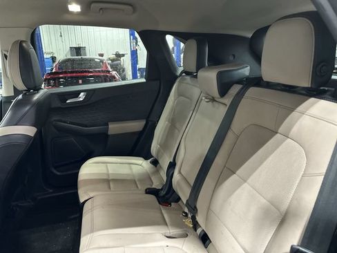 Used 2020 Ford Escape SEL AWD/4WD image 31