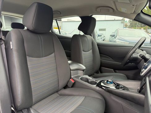 Used 2024 Nissan Leaf SV Plus FWD image 31