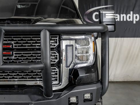 Used 2022 GMC Sierra 2500 Denali w/ Denali Ultimate Package AWD/4WD image 39