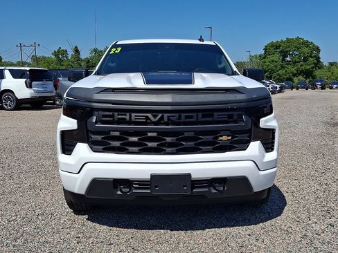 Used 2023 Chevrolet Silverado 1500 Custom AWD/4WD image 5
