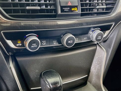 Used 2021 Honda Accord Sport image 15