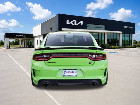 Used 2023 Dodge Charger Scat Pack RWD image 6