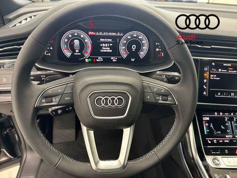 New 2026 Audi Q8 Premium Plus image 23