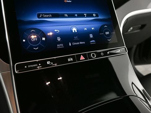 Certified 2024 Mercedes-Benz GLC 300 4MATIC image 14