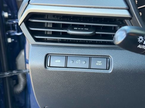 Certified 2024 Nissan Altima 2.5 SR FWD image 29