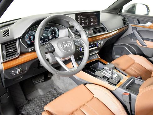 Used 2022 Audi Q5 2.0T Premium Plus image 20