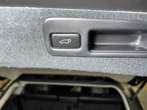 Used 2011 Lexus RX 350 AWD w/ Premium Pkg image 16
