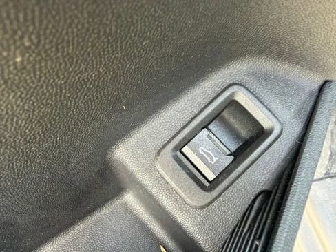 Used 2025 MINI Cooper S FWD image 18