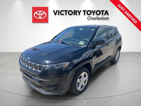 Used 2023 Jeep Compass Sport AWD/4WD image 1