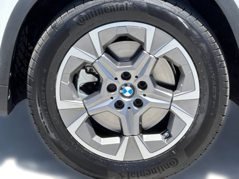 Certified 2023 BMW X1 xDrive28i w/ Premium Package AWD/4WD image 11