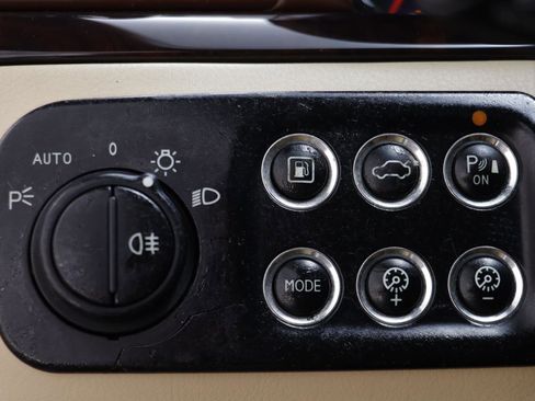 Used 2016 Maserati GranTurismo Sport image 23