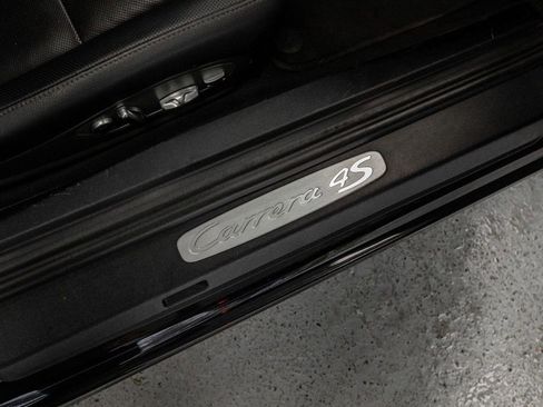 Used 2014 Porsche 911 Carrera 4S image 30