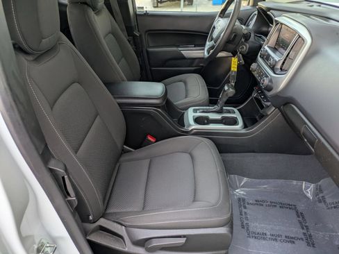 Used 2021 Chevrolet Colorado LT RWD image 27