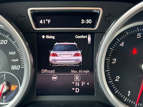 Used 2016 Mercedes-Benz GLE 400 4MATIC image 24