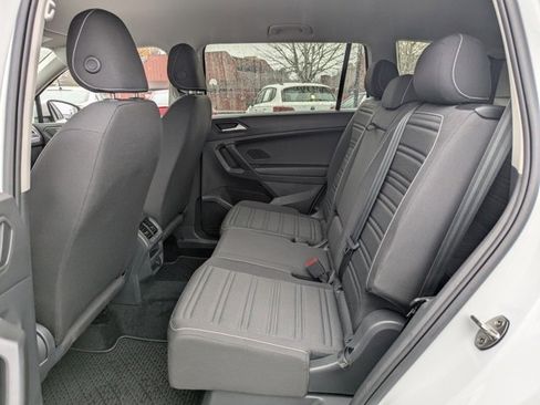 Used 2023 Volkswagen Tiguan S image 27