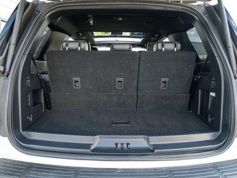 Used 2023 Ford Expedition Limited AWD/4WD image 7