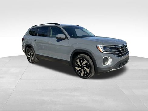 New 2026 Volkswagen Atlas SE FWD image 7
