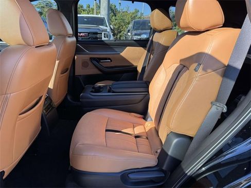 Used 2025 MAZDA CX-90 3.3 Turbo S w/ Premium Plus image 12