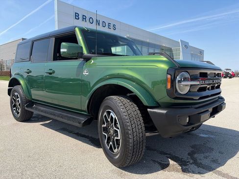 Used 2025 Ford Bronco Outer Banks image 1